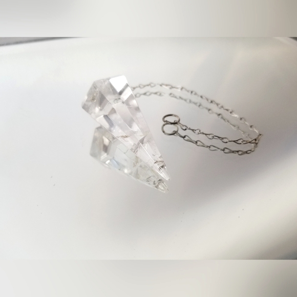Clear Quartz Crystal Pendulum - Picture 2 of 4